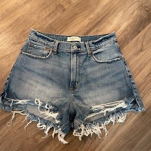 Abercrombie Curve Love Mom Short- Size 29